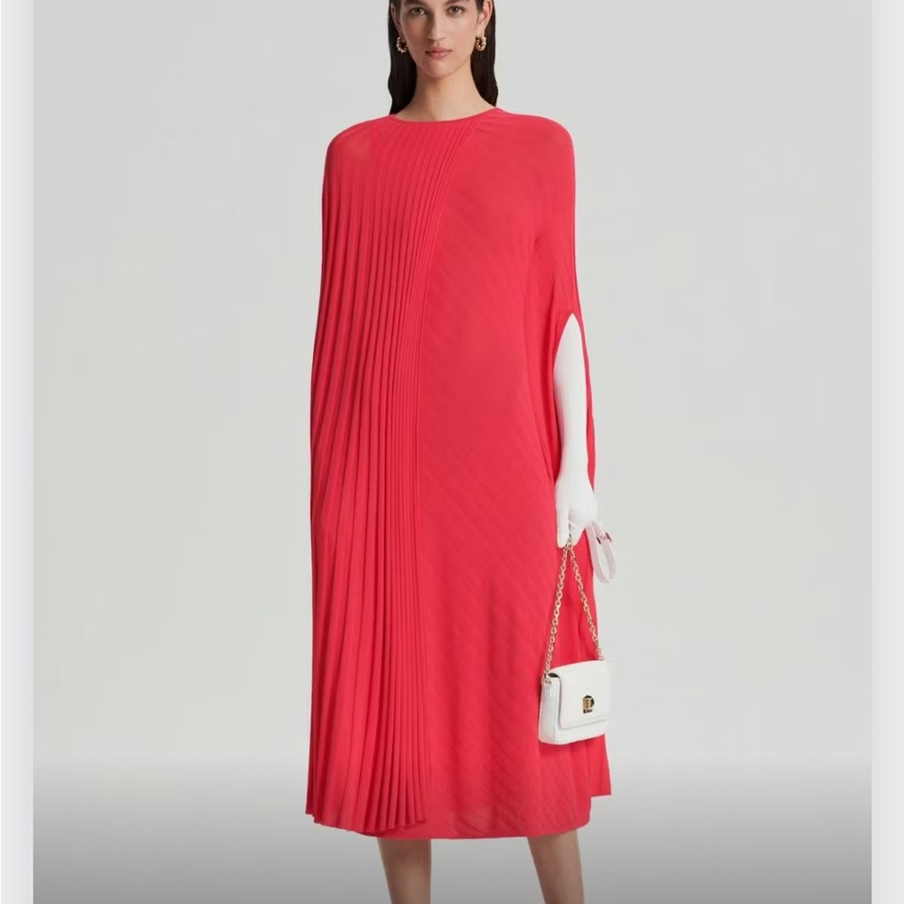Pleated Rib Cape Dress - Picture 5 of 5